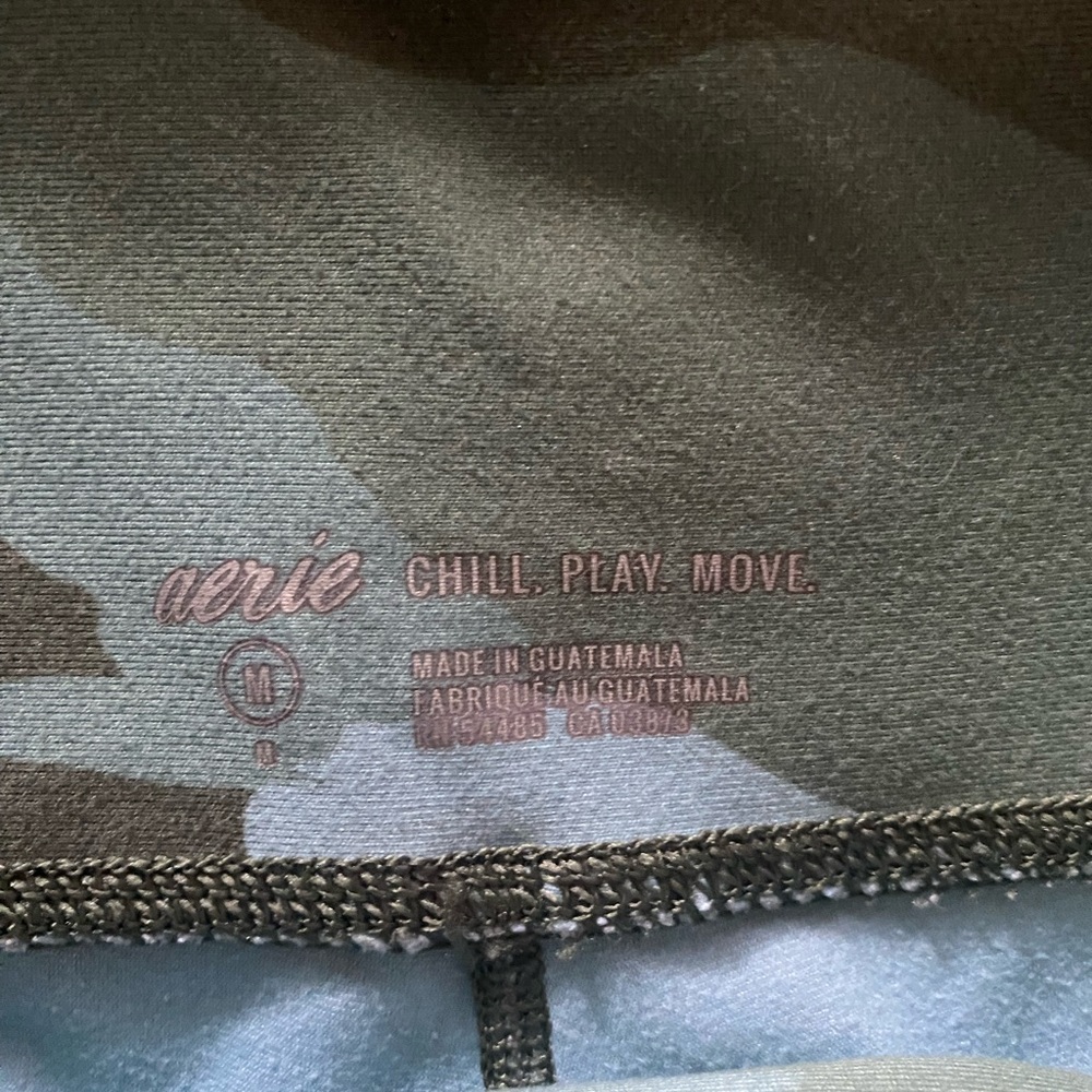 Aerie Womens Chill Play Move Size Medium Short High Rise Camo Leggings - Picture 4 of 4